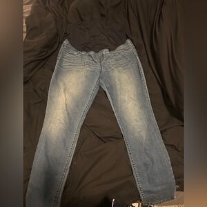 Ingrid & Isabel Isabel Maternity Over Belly Maternity Jeggings- size 8- like NEW